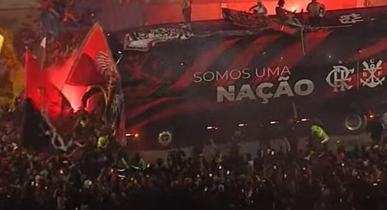 O embarque para o Marrocos. Há dez dias, muita esperança. Hoje, a frustração da volta