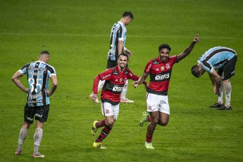 Flamengo goleou o Grêmio. 4 a 0, em Porto Alegre. Tem certeza de público no Maracanã