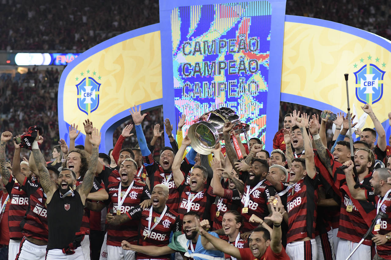 Flamengo vence Corinthians nos pênaltis e é tetra da Copa do Brasil -  Superesportes