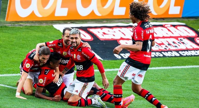 EMPATE AMARGO DO FLAMENGO COM CORINTHIANS EM ITAQUERA! PÓS JOGO MENGÃO!  BRASILEIRÃO 2023 