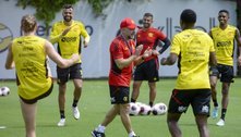 Flamengo realiza primeiro treinamento, ainda sem Vitor Pereira
