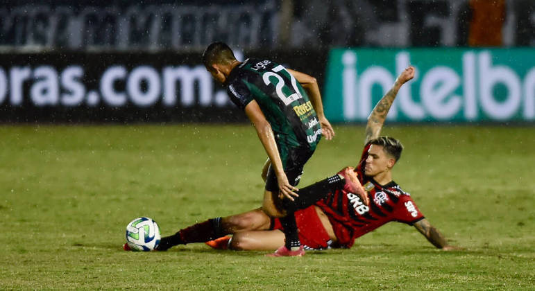 Flamengo perdeu para o Maringá