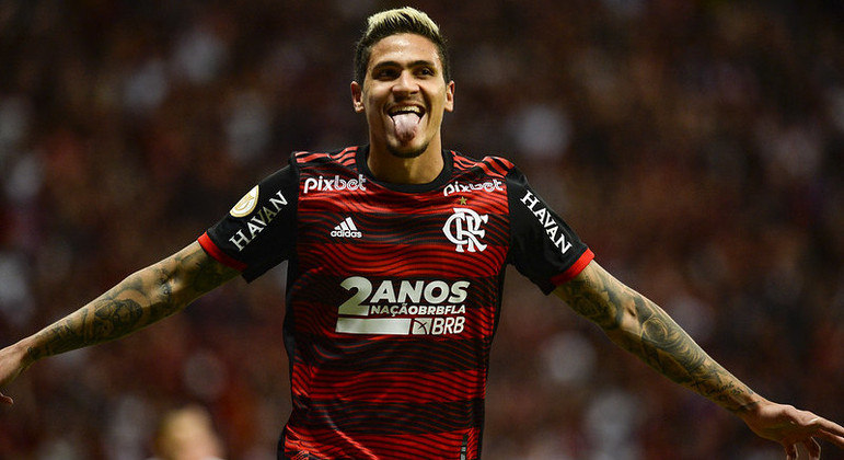 NOTAS DA PARTIDA: Pedro e Everton Ribeiro comandam goleada