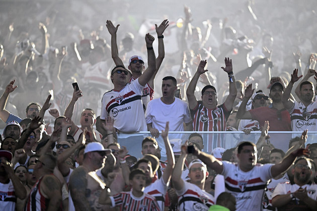 São-paulinos esgotaram ingressos destinados ao setor de visitantes no Maracanã