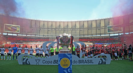 São Paulo sai na frente na final da Copa do Brasil
