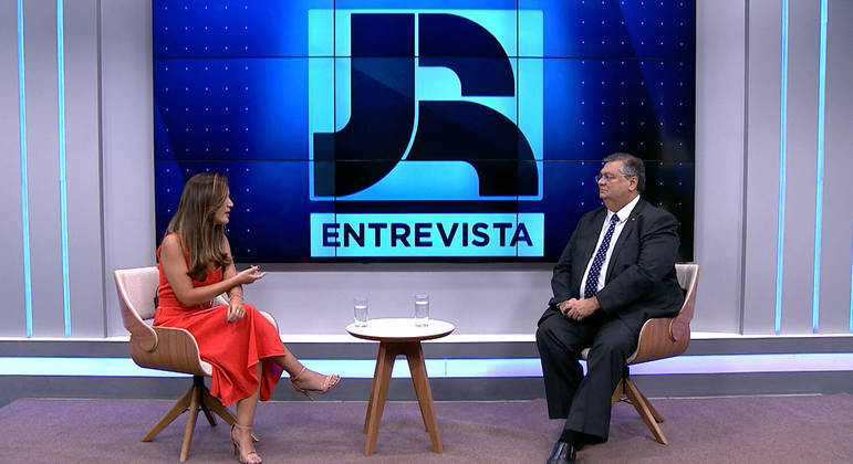 Flávio Dino concede entrevista à repórter Renata Varandas, no JR Entrevista