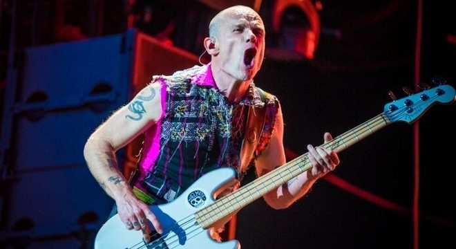Flea, do Red Hot Chili Peppers, na Alemanha em 2016