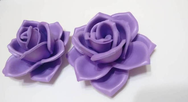 Flores de EVA roxas