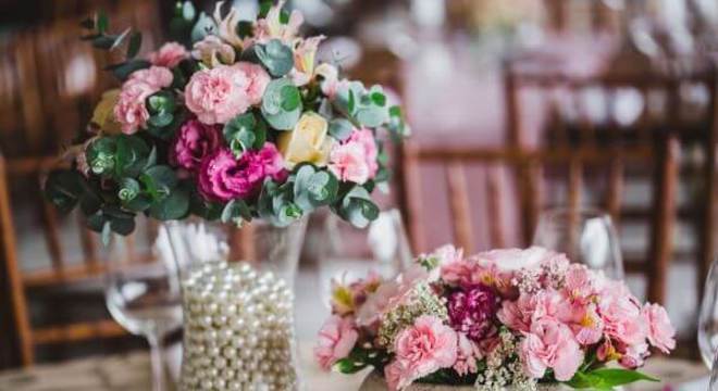 Flores para casamento no campo