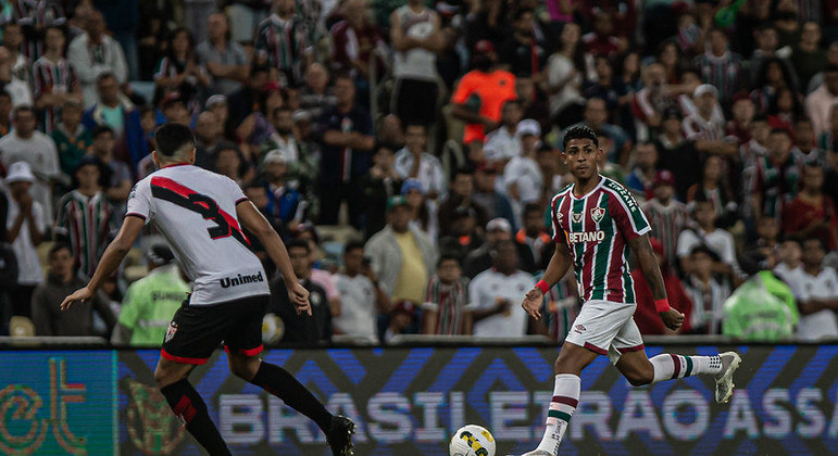 Partida do Fluminense durante a partida diante do Atlético-GO, no Brasileirão