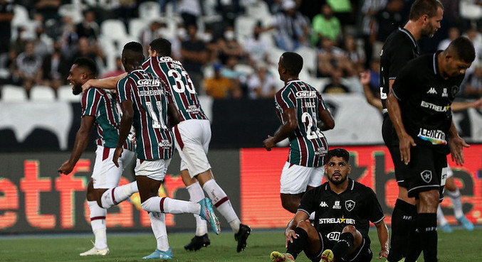 Fluminense defende retrospecto positivo diante do rival Botafogo