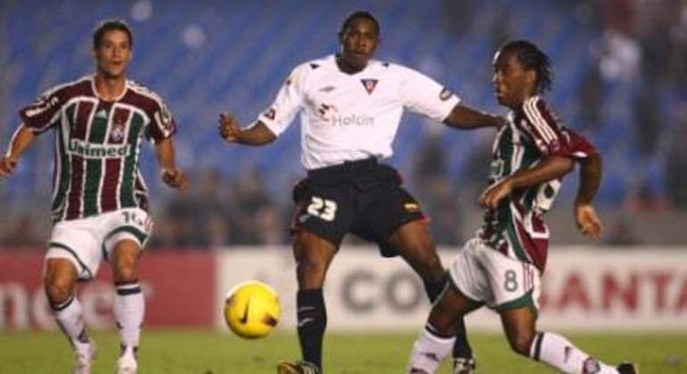 Fluminense 3 x 1 LDU - 2008