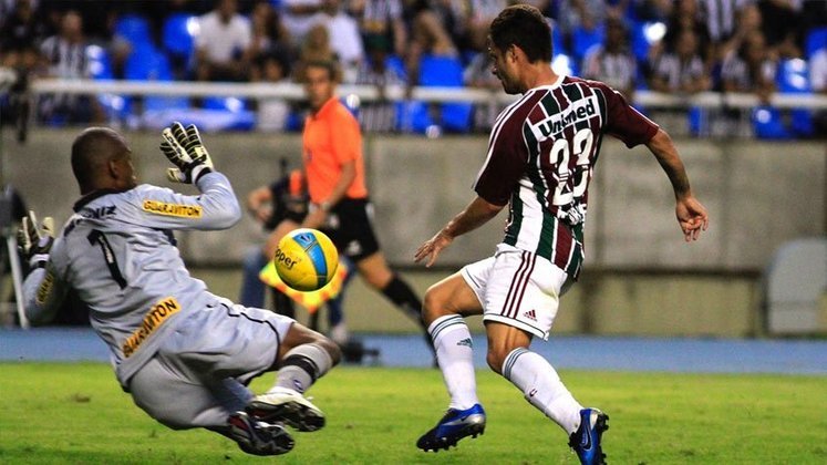 Fluminense e Botafogo em 2012: o Fluminense, campeão da Taça Guanabara, venceu o Botafogo, campeão da Taça Rio, na decisão do Campeonato Carioca de 2012. Ainda naquele ano, o Flu levou o título brasileiro.