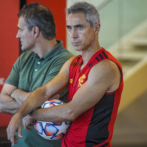 Técnico Paulo Sousa
