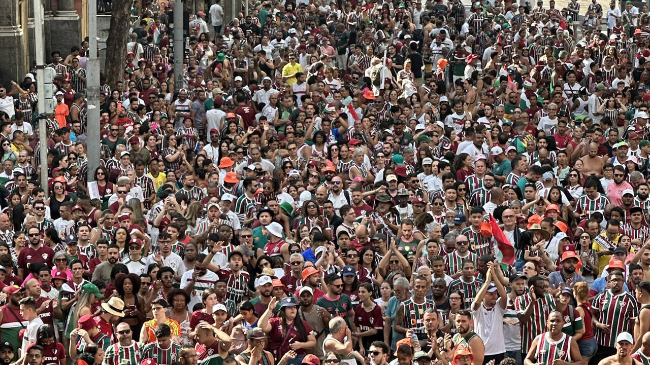 Fluminense Comemora Título Da Libertadores Com Festa Da Torcida No Rio ...