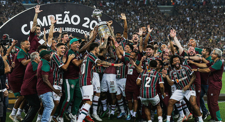 Libertadores No topo da lista está a primeira conquista da Glória Eterna pelo Fluminense, no Maracanã. O tricolor venceu o Boca Juniors por 2 a 1 e levantou a taça