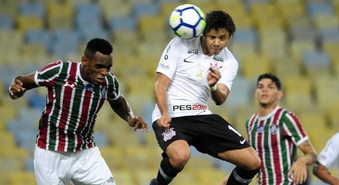 Expulsão de Romero não é desculpa para inoperância ofensiva do Corinthians