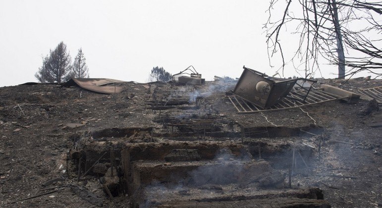 Incêndio no Colorado obrigou milhares de pessoas a saírem de suas casas para se proteger