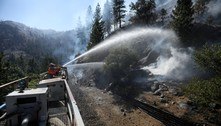 EUA têm 22 mil bombeiros combatendo incêndios florestais 