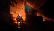 Incêndio destrói fábrica de caixões no interior de Minas Gerais