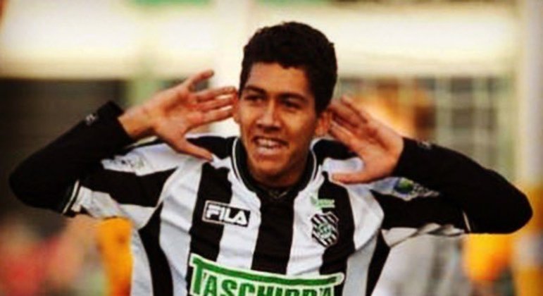 Foi então que surgiu uma nova oportunidade de teste, desta vez no Figueirense, e Bilú levou Roberto Firmino ao clube de Santa Catarina. Logo no primeiro treino, o jovem atacante marcou dois gols de bicicleta em 30 minutos e foi contratado aos 16 anos.