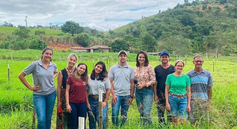 Agro Business - Folha Vitória