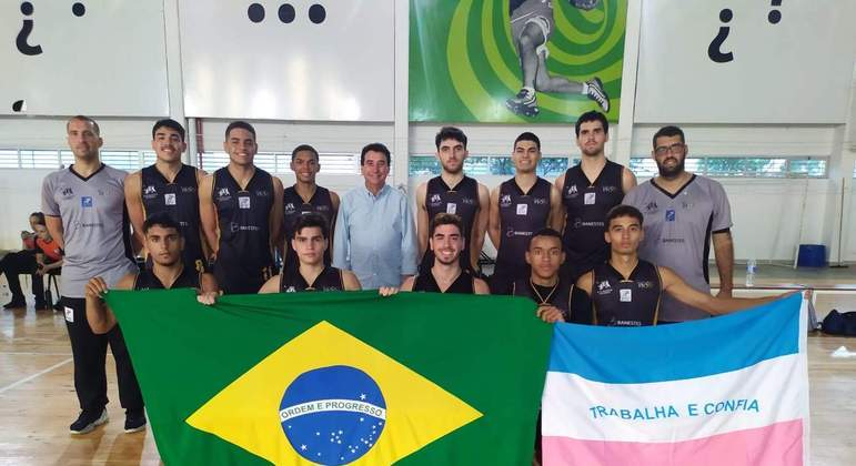 Instituto Viva Vida termina invicto la fase de grupos y está en la final del Torneo Internacional de Baloncesto – Ciudades