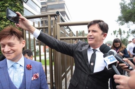 Resultado de imagem para Dr. Rey vai Ã  casa de Bolsonaro se oferecer para ser ministro da SaÃºde