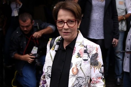 
Tereza Cristina diz que pasta "caminha bem"