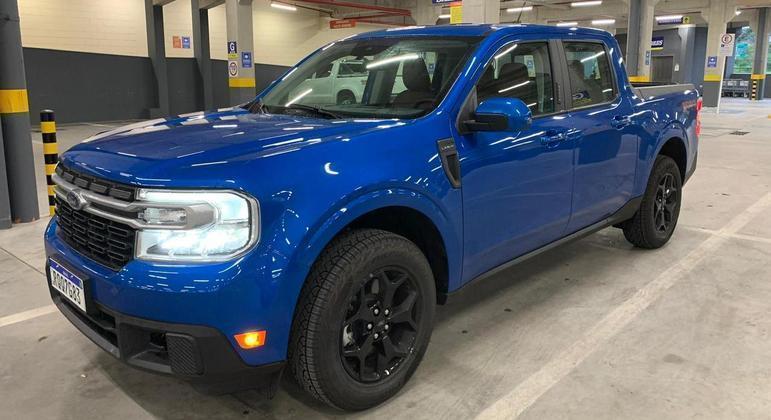 Pick-up da Ford tem traços retos, que são semelhantes ao do Bronco