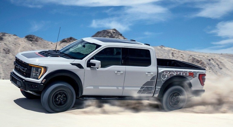 Modelo tem visual esportivo inspirado nas competições Baja 1000 no deserto norte-americano