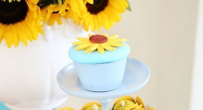 Forminhas especiais para os docinhos da festa tema girassol