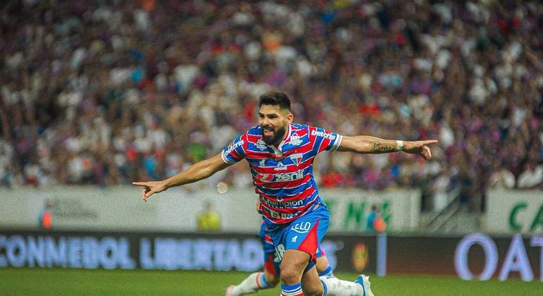 Fortaleza joga contra o Estudiantes por vaga nas quartas de final da Libertadores
