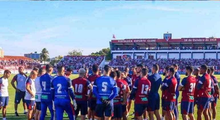 FORTALEZA: Reapresentação marcada para o dia 10 de janeiro e a primeira partida oficial será no dia 23 de janeiro, contra o CRB, pela Copa do Nordeste.
