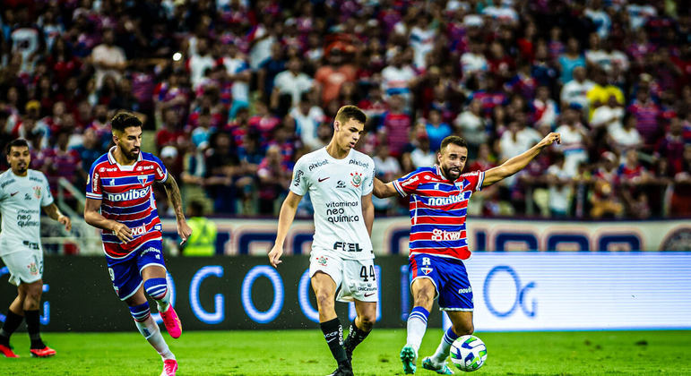 Fortaleza teve o domínio do jogo. Um sinal do que o Corinthians enfrentará na semifinal da Sul-Americana