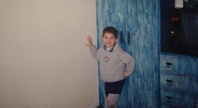  Thiago sonha em trabalhar com automobilismo
