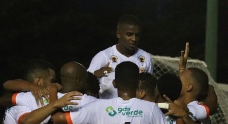 Lojas netshoes 2024 nova iguaçu