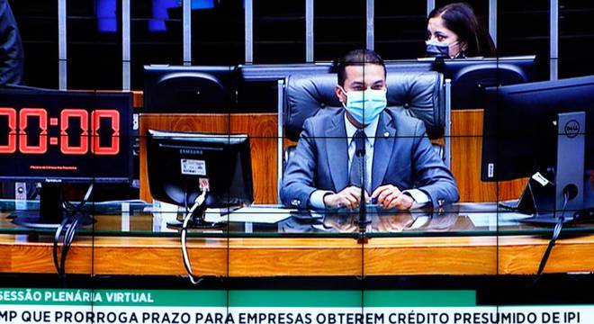  Em foto de 29 de setembro, presidente da Câmara em exercício, o deputado Marcos Pereira, comandou sessão majoritamente virtual — e última reunião dos deputados federais desde então