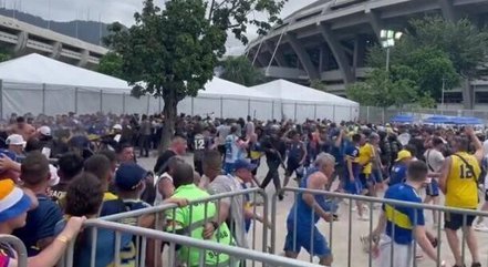 Polícia teve de conter a confusão
