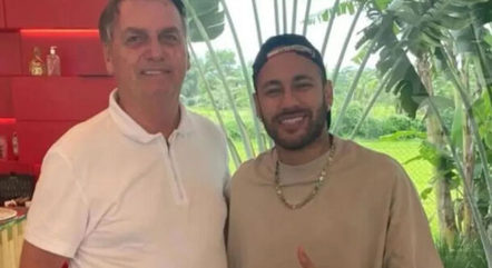 Neymar recebeu Bolsonaro em sua mansão no RJ
