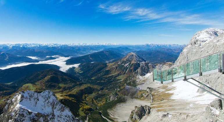 Fotografia da Dachstein Skywalk para ilustração do item
