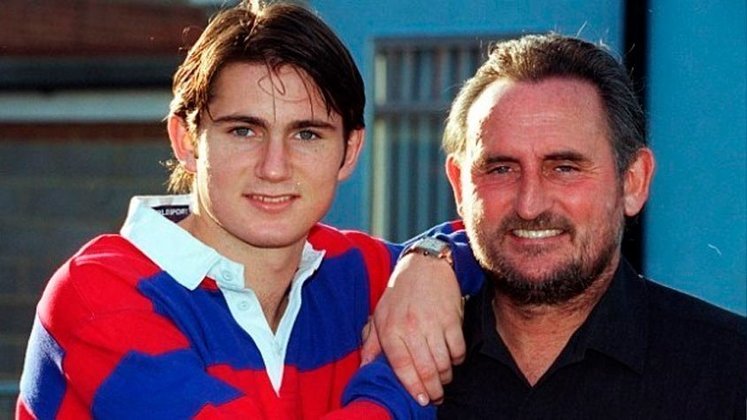 Frank Lampar Sr. e Frank Lampard - West Ham - Ídolo do Chelsea, Frank Lampard começou a carreira no West Ham, assim como o pai Frank Lampard Sr.