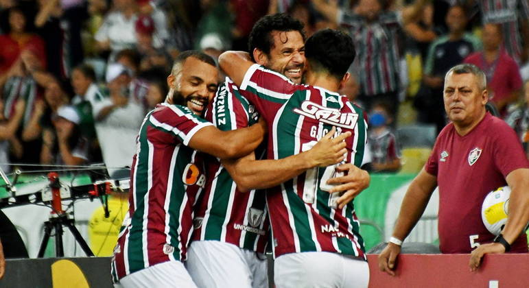 Fred comemora gol da virada do Fluminense por 3 a 2, contra o Vila Nova, na Copa do Brasil