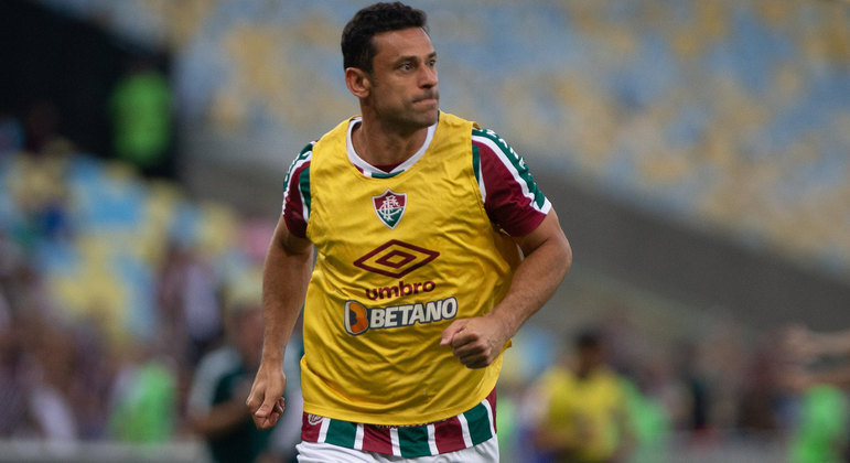 Fred, em aquecimento no jogo contra o Corinthians