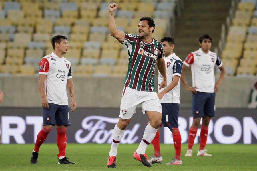 É difícil quando eles (Flamengo) resolvem jogar. Troféu para o Grêmio é a  Libertadores.' Derrota faz Renato 'desistir' da Copa do Brasil - Prisma -  R7 Cosme Rímoli