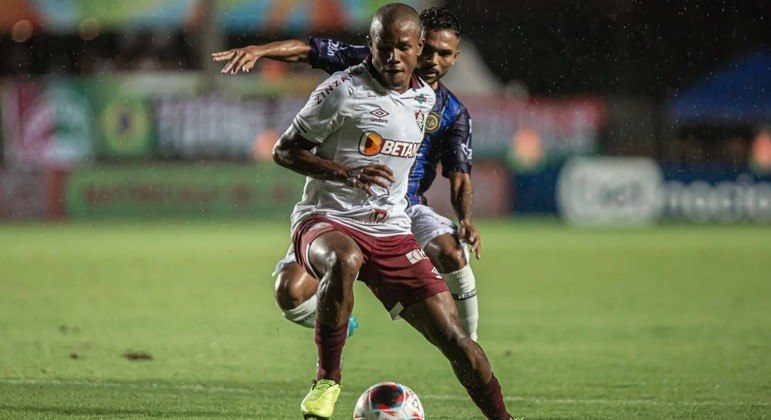 Freitas fez sua estreia pela equipe profissional do Fluminense