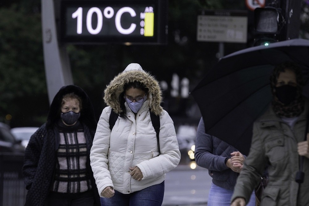 Domingo Sera De Sol E Frio Na Cidade De Sao Paulo Com Maxima De 16Âºc Noticias R7 Sao Paulo