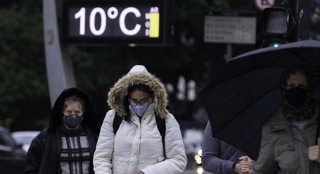 Domingo Sera De Sol E Frio Na Cidade De Sao Paulo Com Maxima De 16Âºc Noticias R7 Sao Paulo