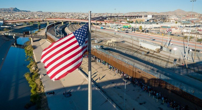 Fronteira EUA imigrantes