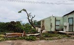 Na manhã de hoje, o furacão Iota chegou a estar a 38 km de Providencia, que se mantém em alerta pela possibilidade de fortes ventos e ondas de mais de três metros, segundo o boletim mais recente do Instituto de Hidrologia, Meteorologia e Estudos Ambientais (Ideam)